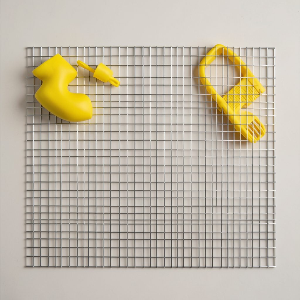Woven metal mesh for elevator facade decoration